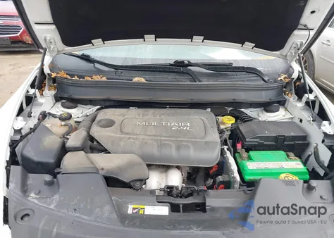 2016 Jeep Cherokee Limited from USA, damaged, VIN 1C4PJLDB4GW157935